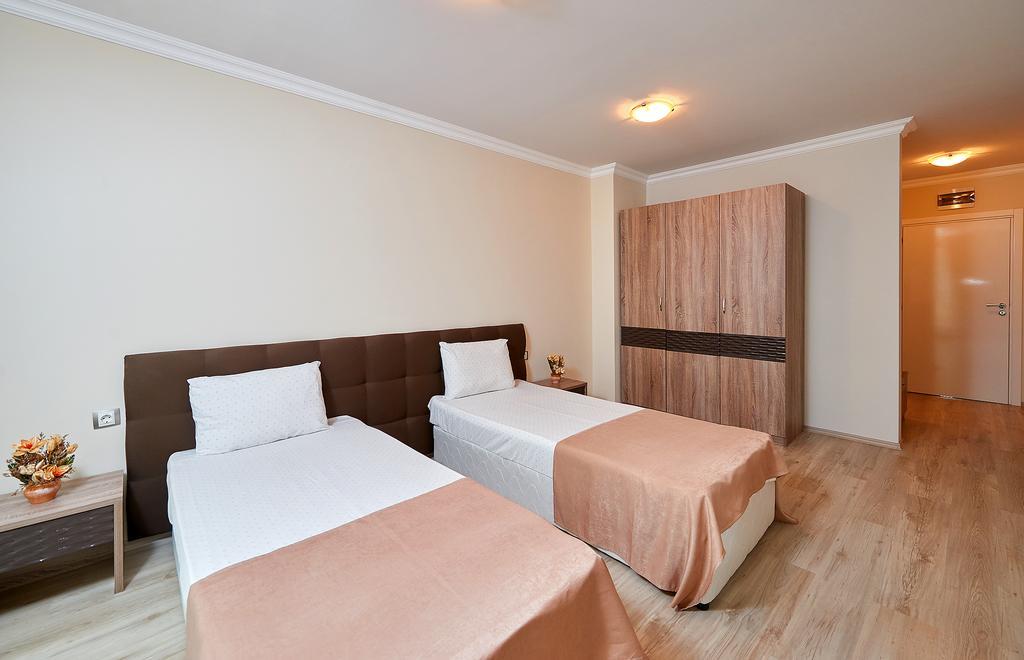 Rose Gardens Boutique By Asteri Hotel de apartamente 4*
